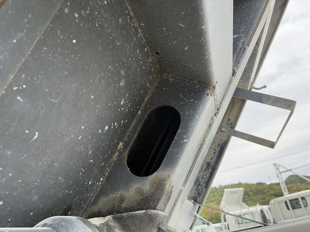 いすゞ　エルフ