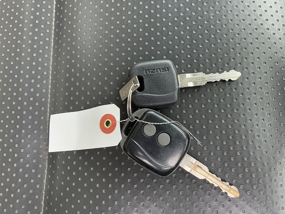 いすゞ　エルフ