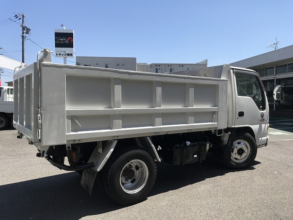 いすゞ　エルフ