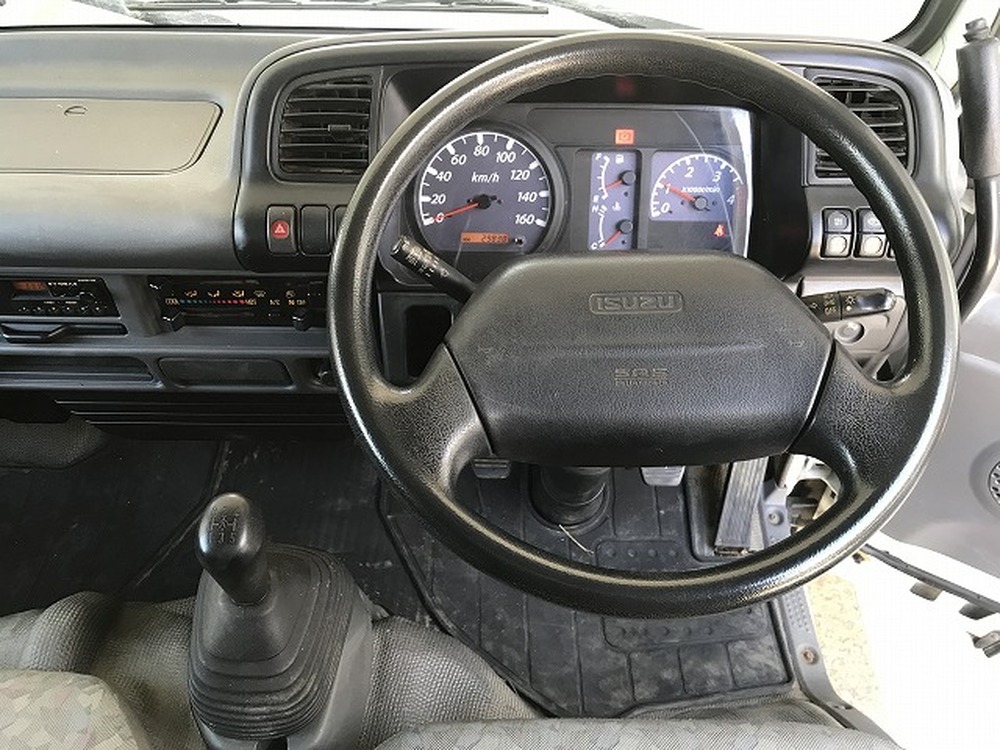 いすゞ　エルフ