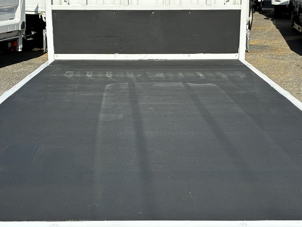 いすゞ　エルフ