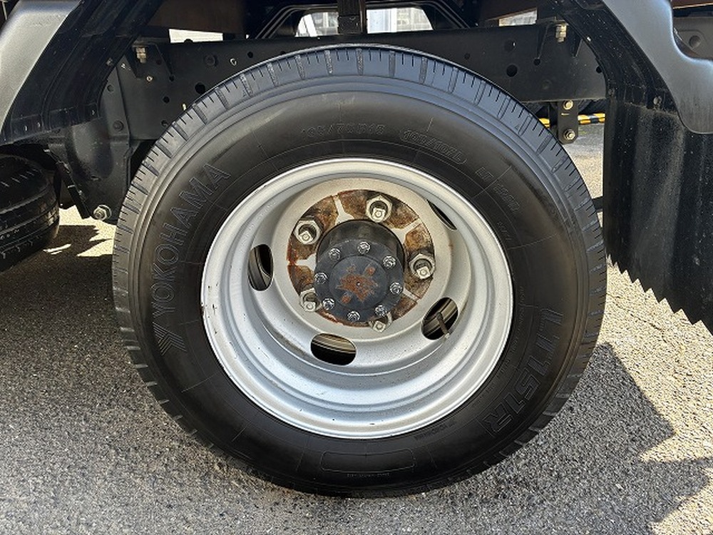 いすゞ　エルフ