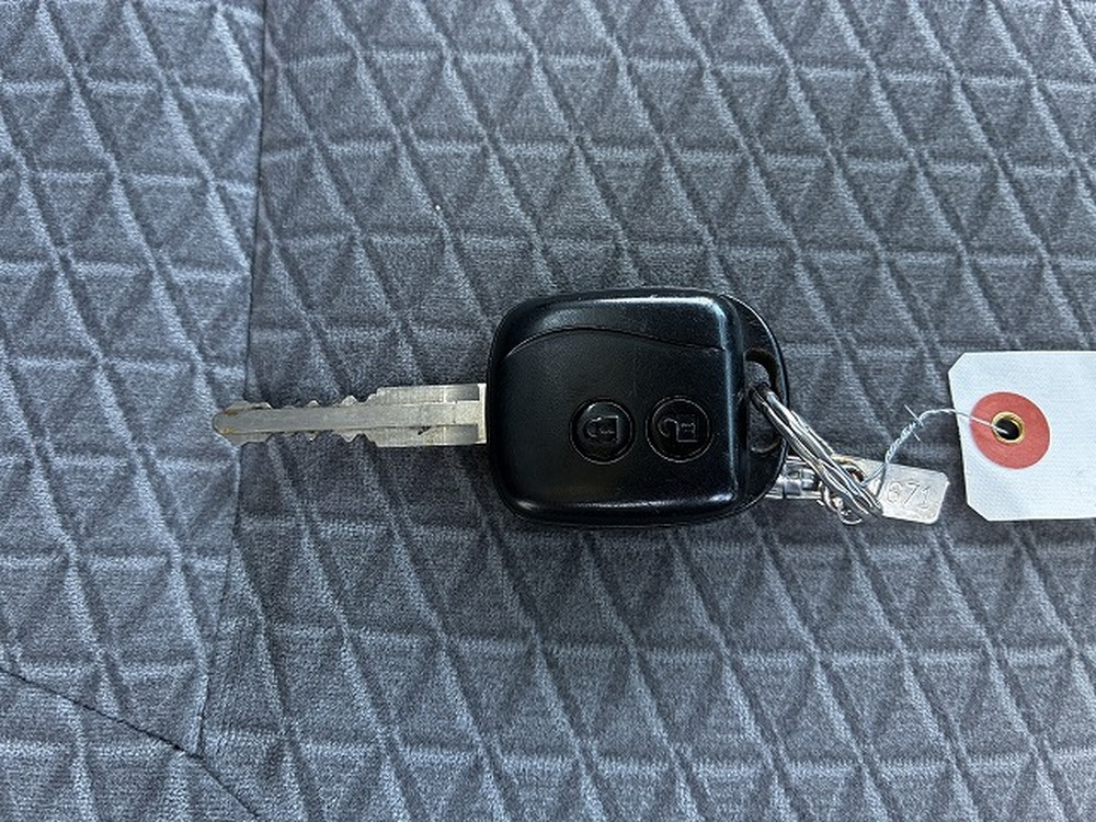 いすゞ　エルフ