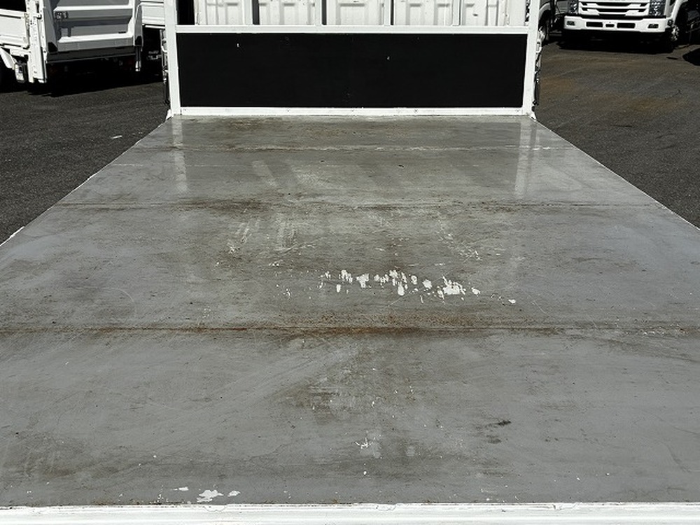 いすゞ　エルフ