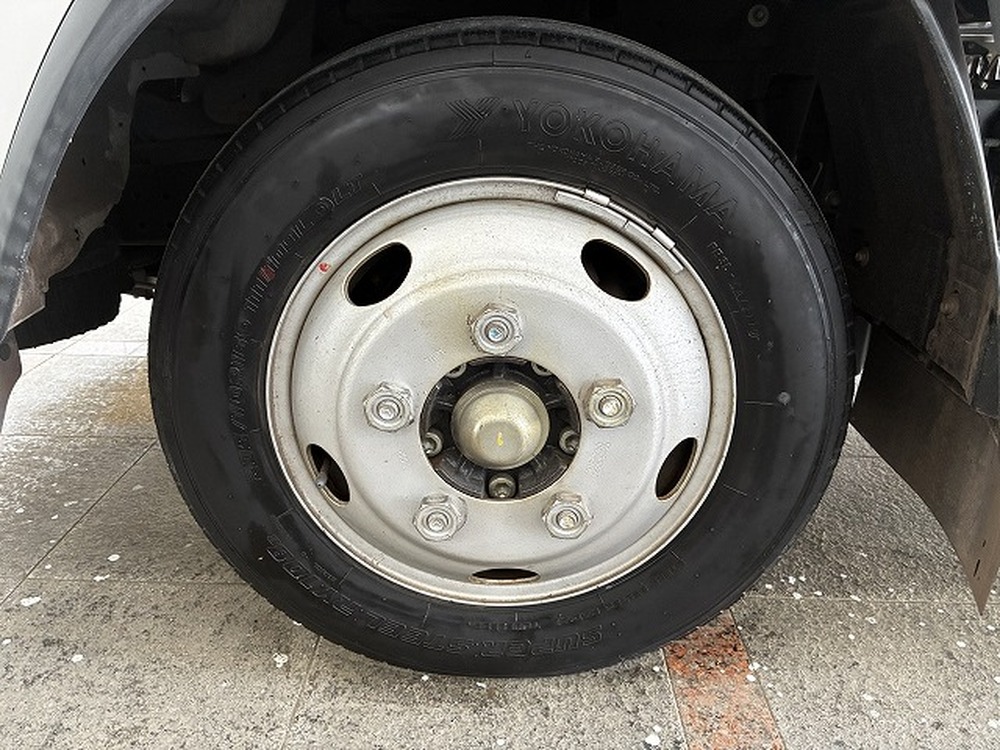 いすゞ　エルフ