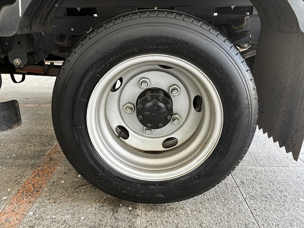 いすゞ　エルフ