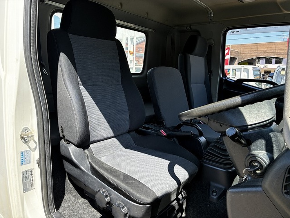 日野　レンジャー