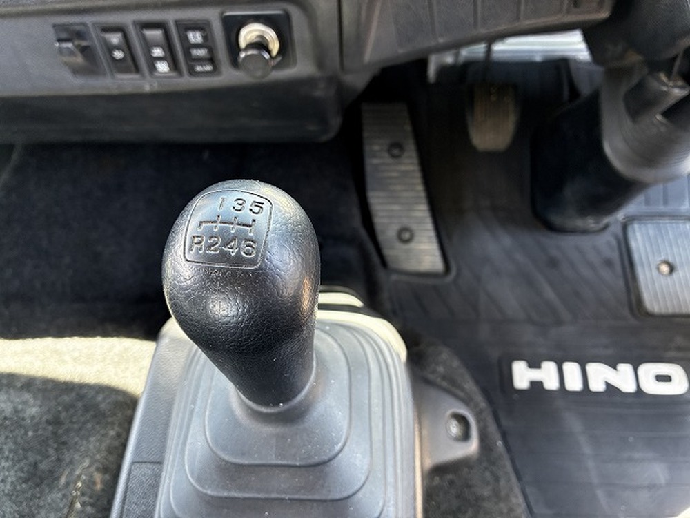 日野　レンジャー