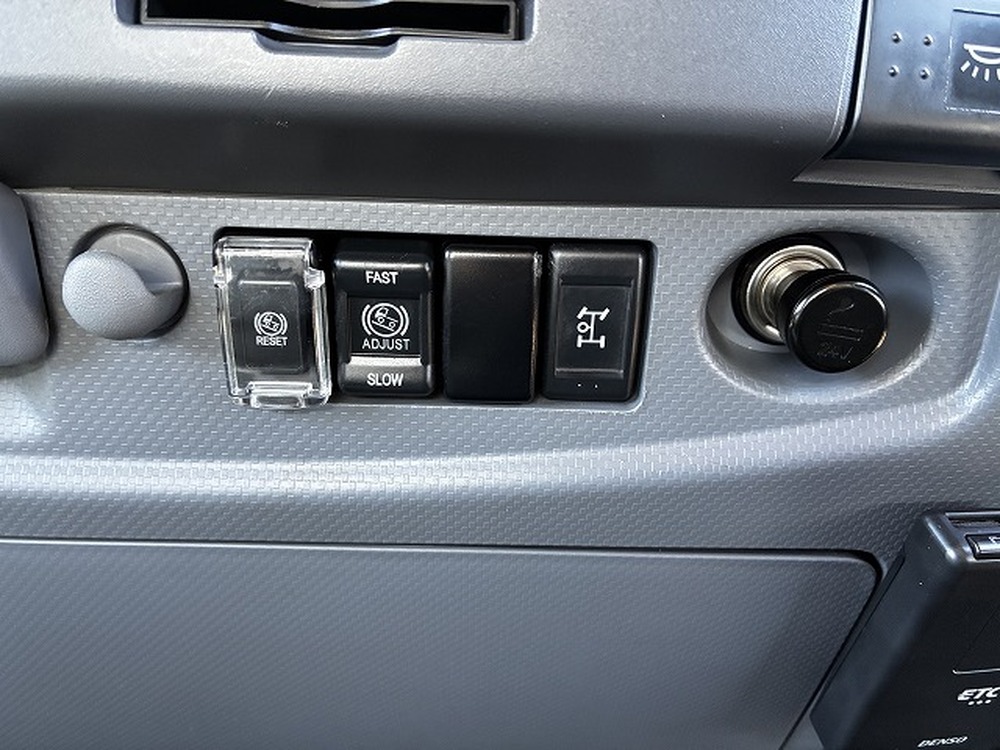 いすゞ　フォワード