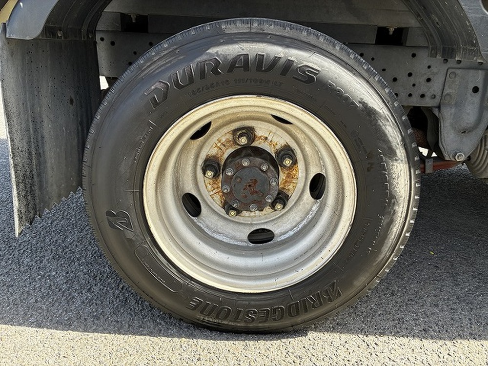 いすゞ　エルフ