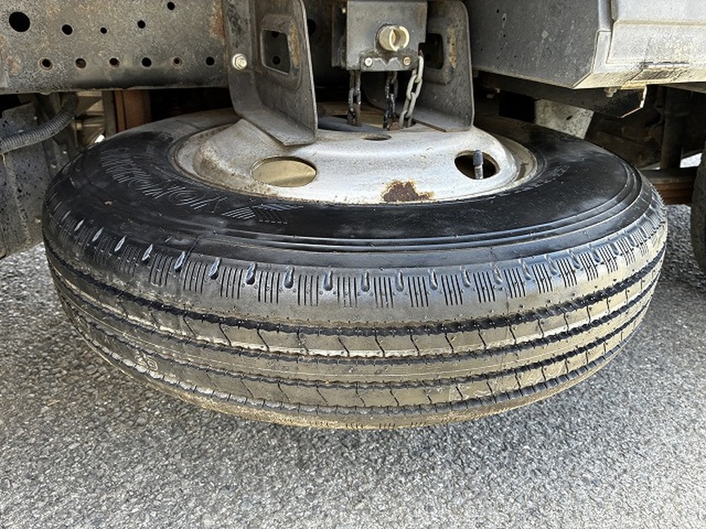 いすゞ　エルフ