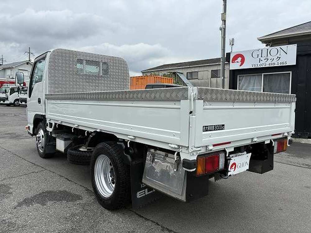 いすゞ　エルフ