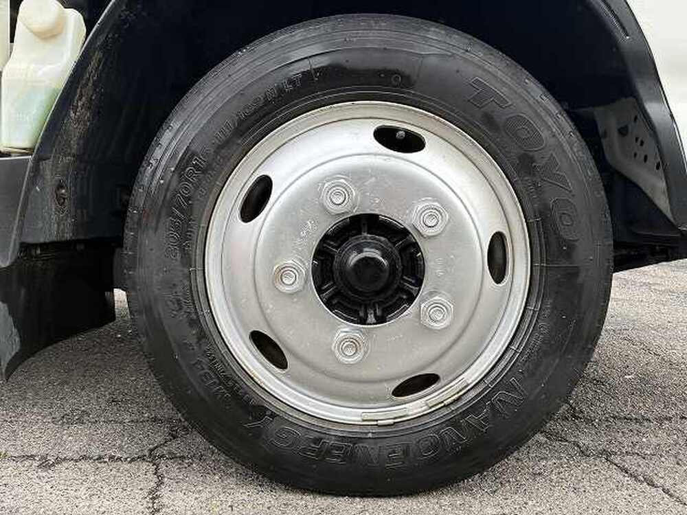 いすゞ　エルフ