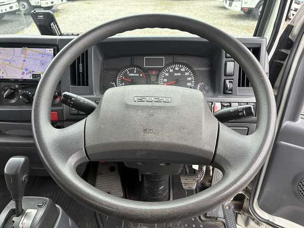 いすゞ　エルフ