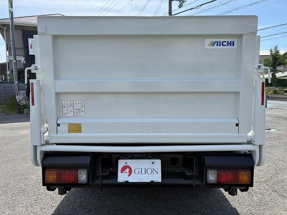 日野　デュトロ