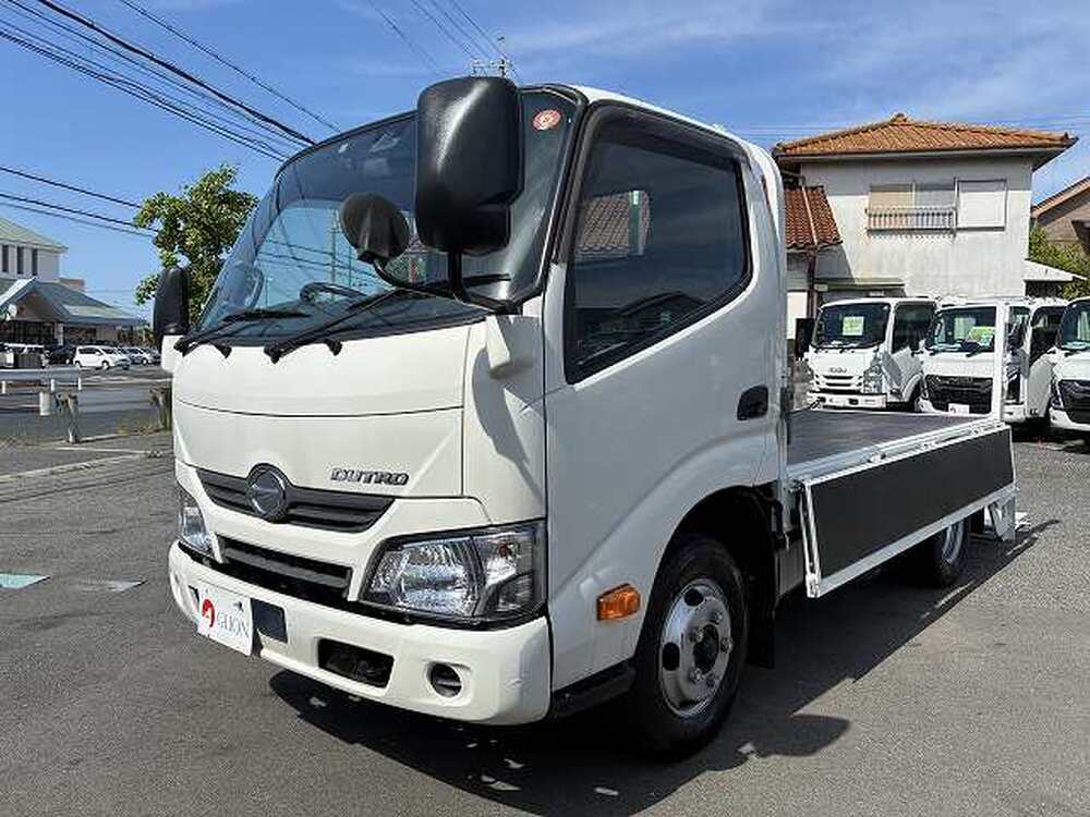日野　デュトロ