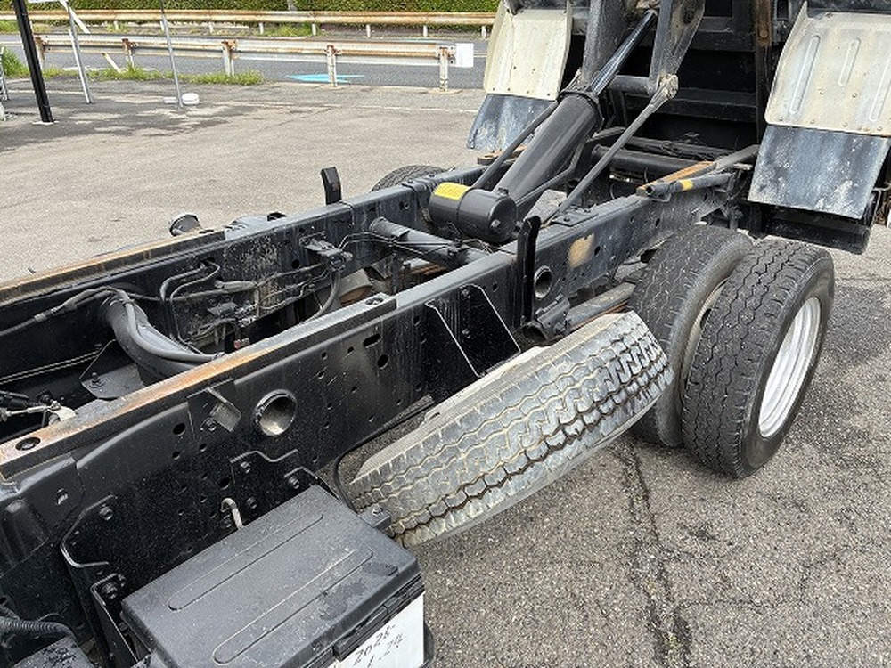 いすゞ　エルフ