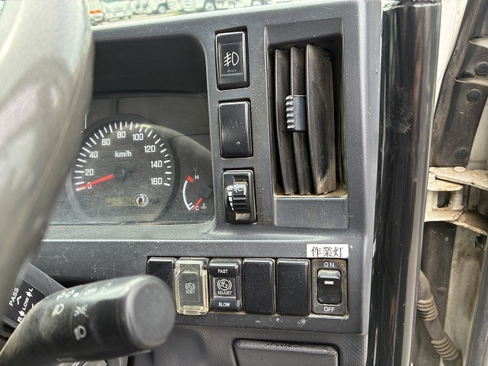 いすゞ　エルフ