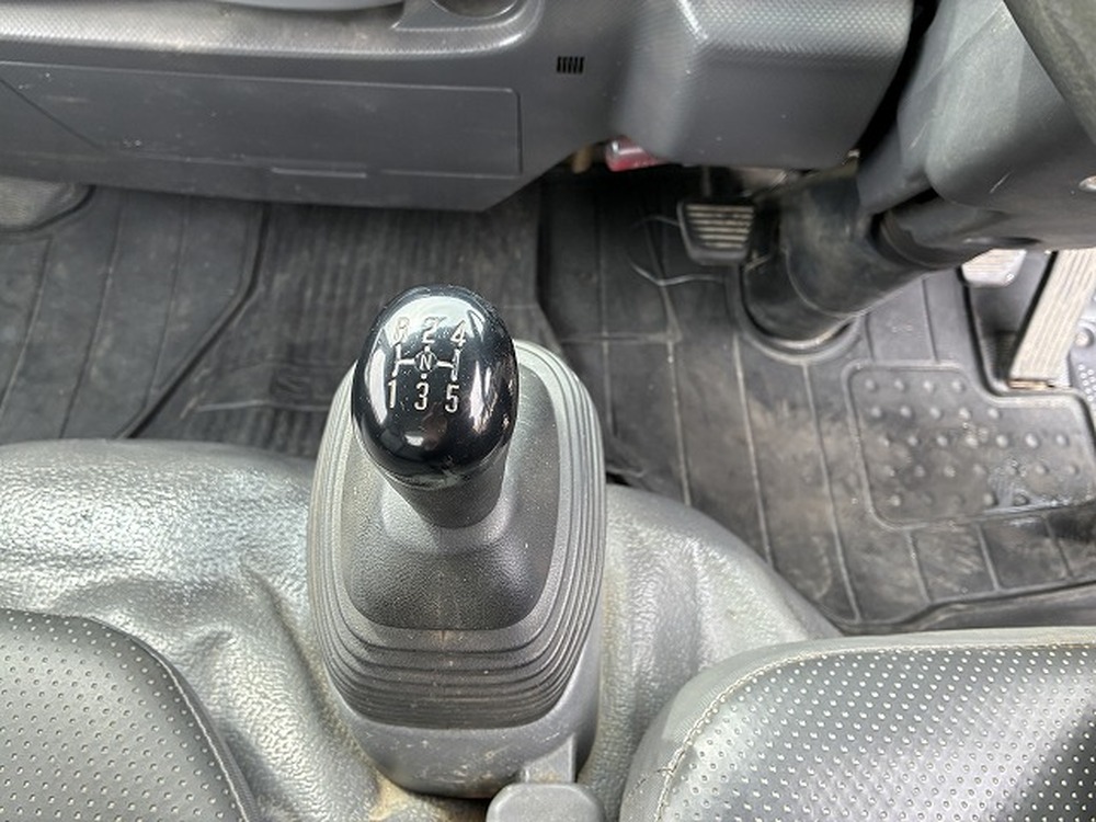 いすゞ　エルフ