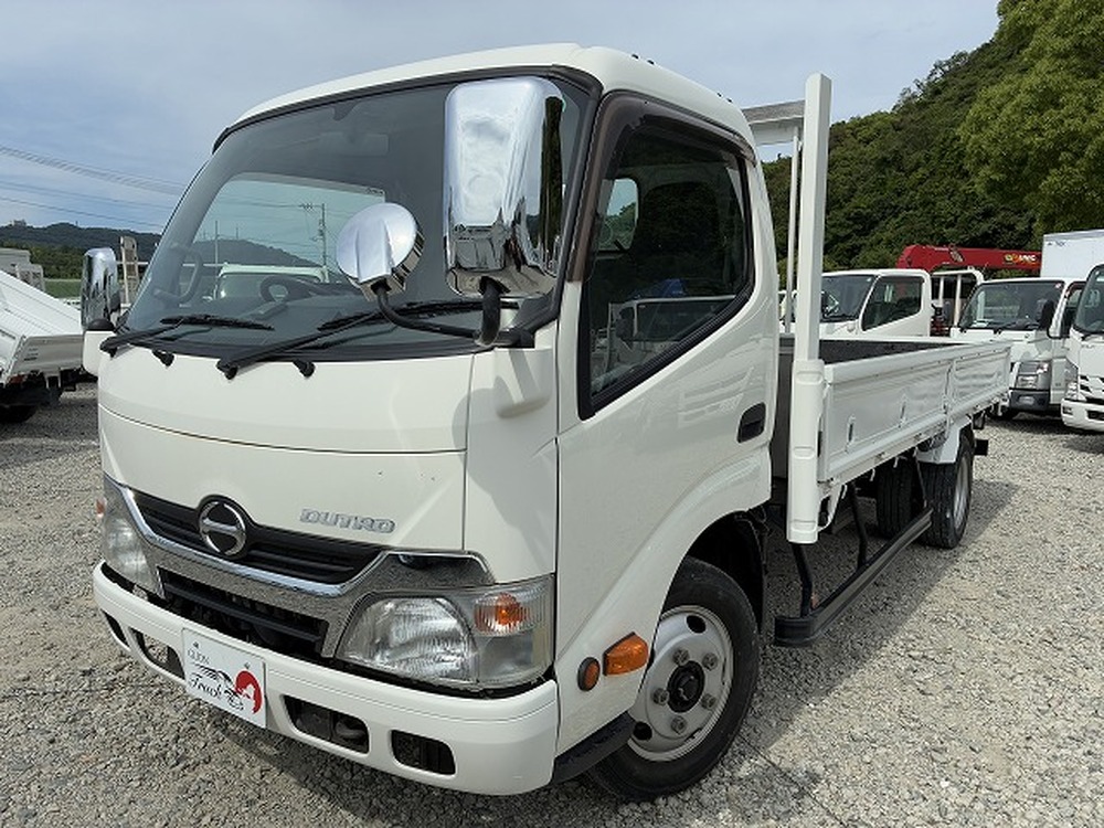 日野　デュトロ
