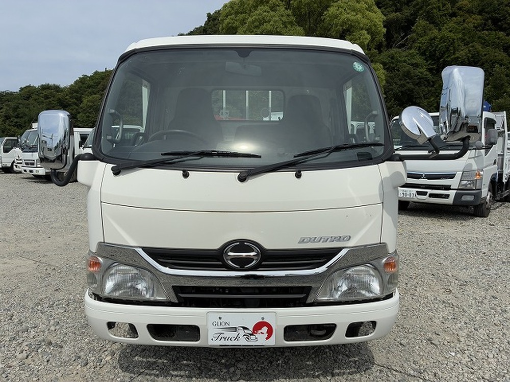 日野　デュトロ