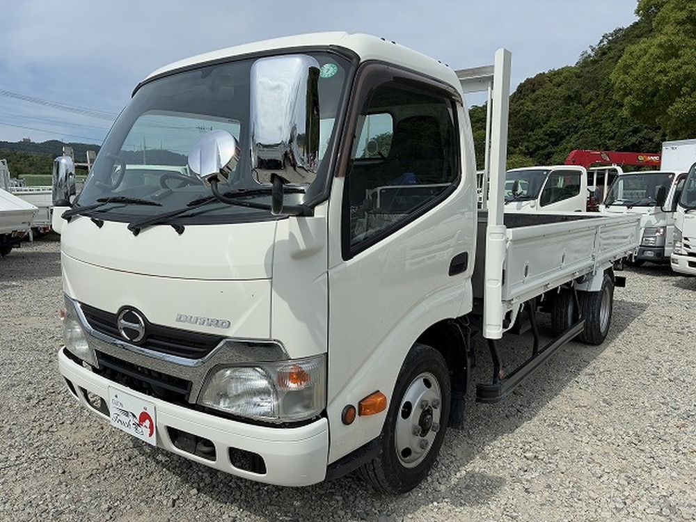 日野　デュトロ
