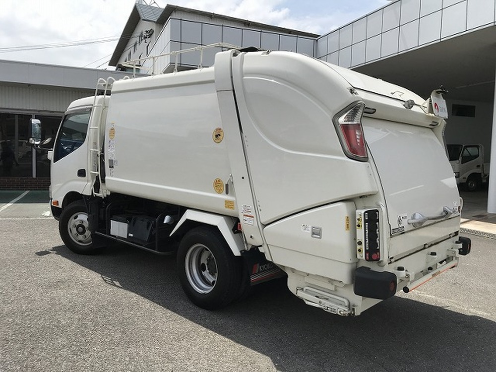 日野　デュトロ