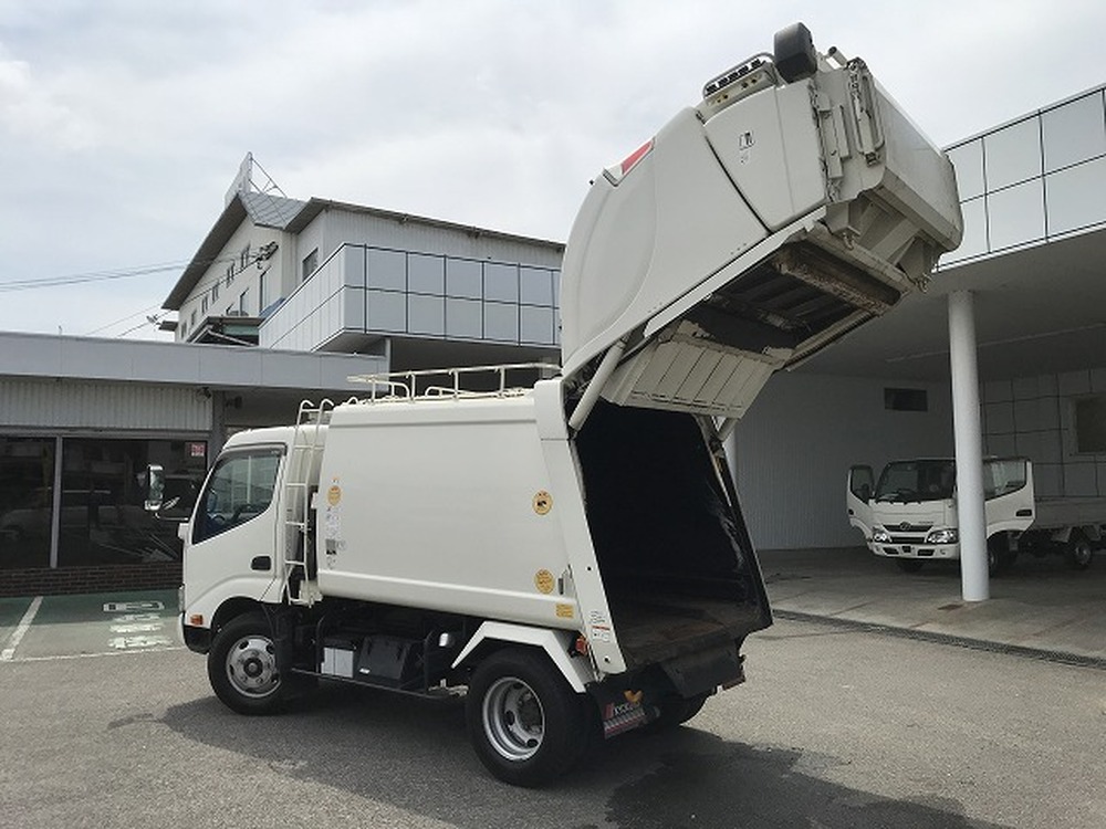 日野　デュトロ