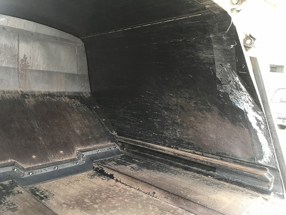 日野　デュトロ