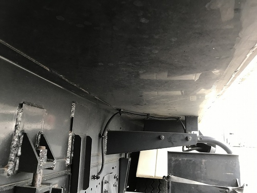 日野　デュトロ