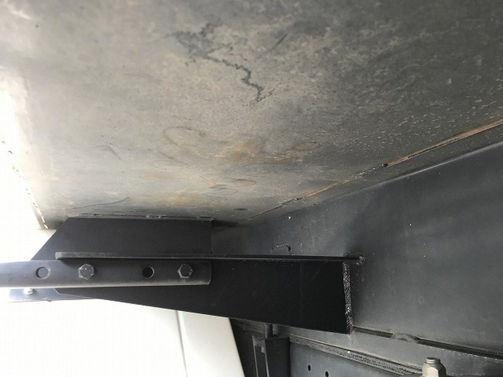 日野　デュトロ