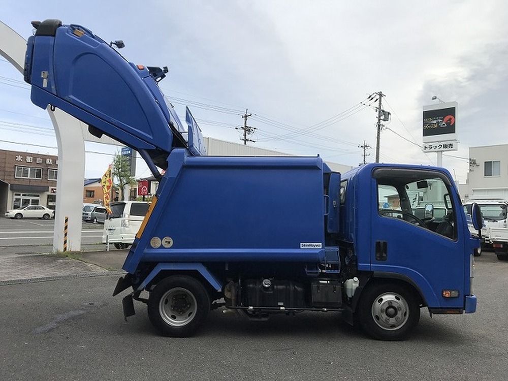 いすゞ　エルフ