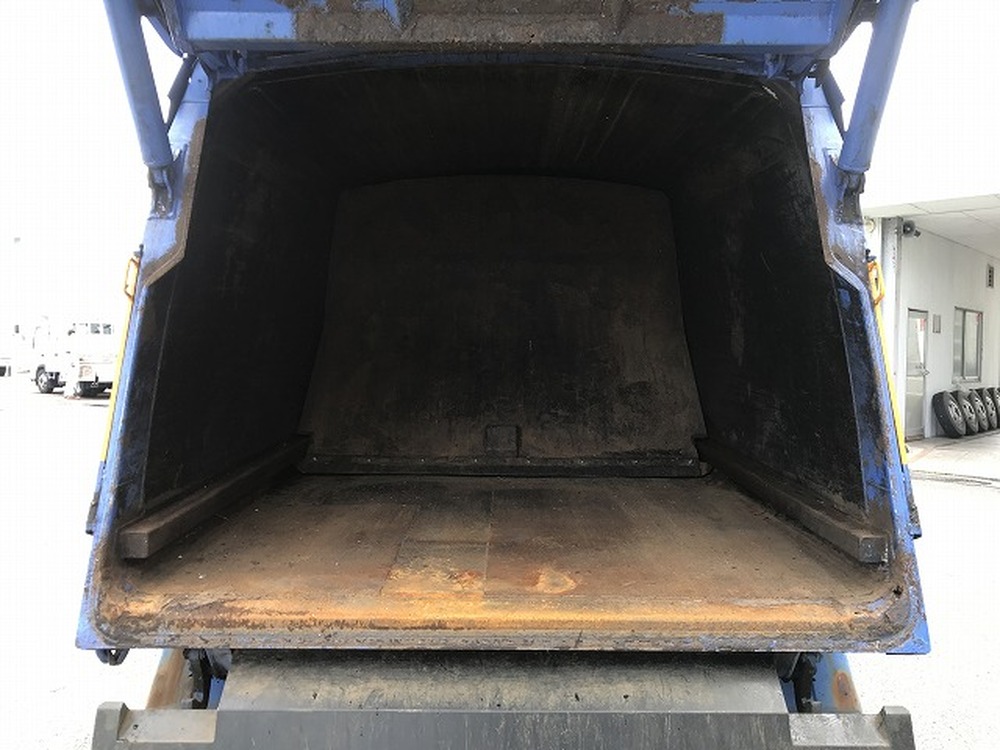 いすゞ　エルフ