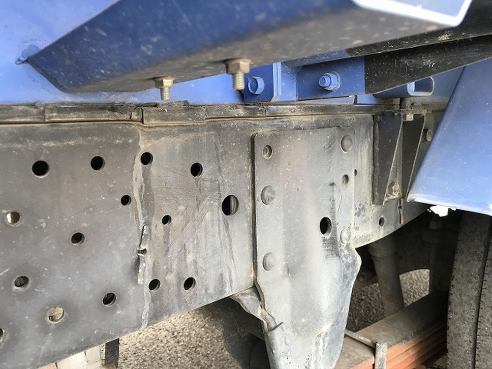 いすゞ　エルフ