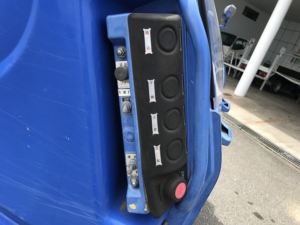 いすゞ　エルフ