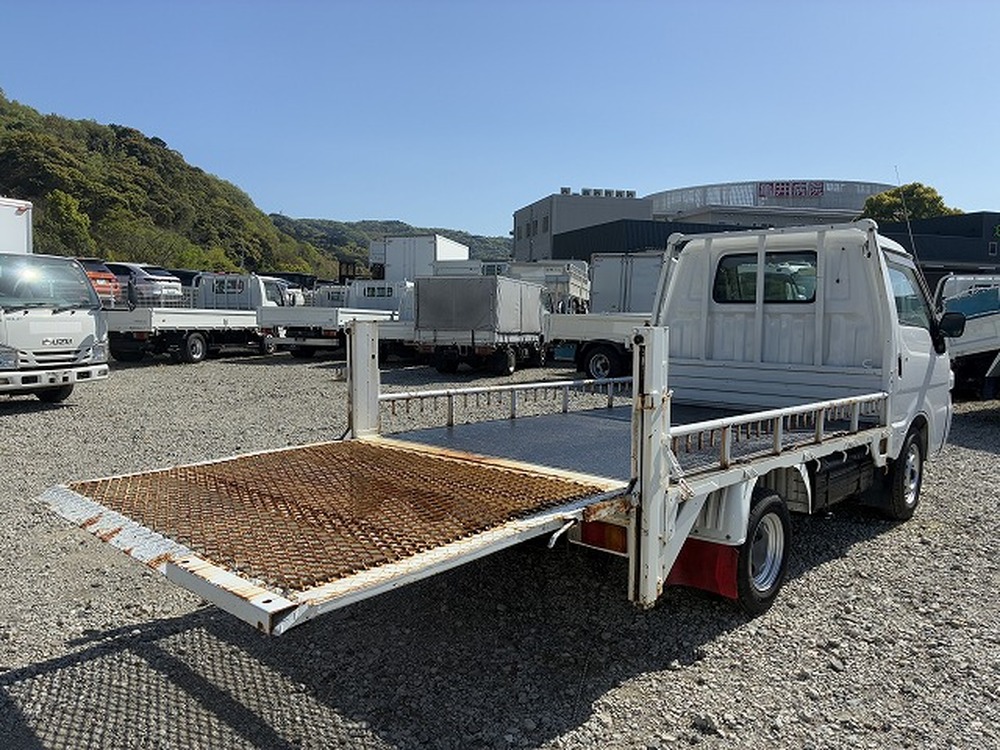 マツダ　ボンゴ