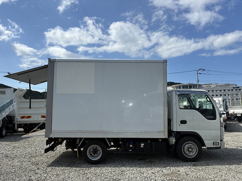 いすゞ　エルフ