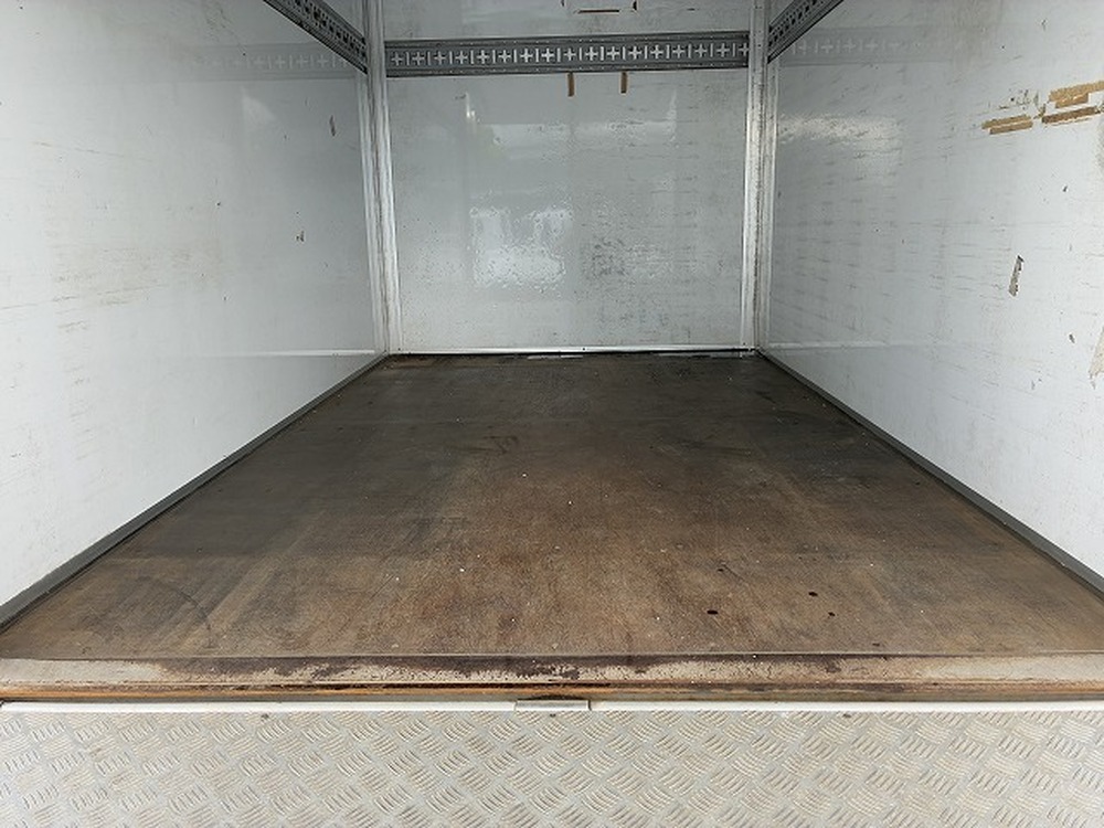 いすゞ　エルフ