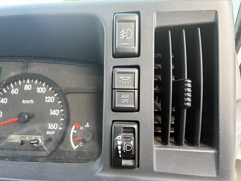 いすゞ　エルフ