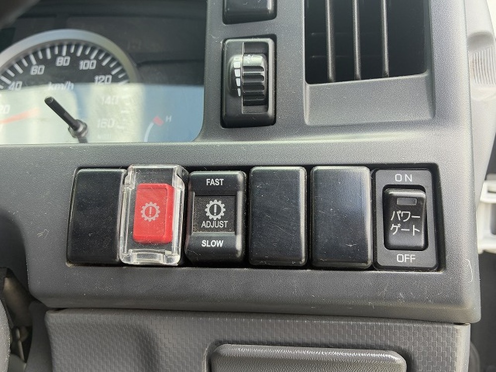 いすゞ　エルフ