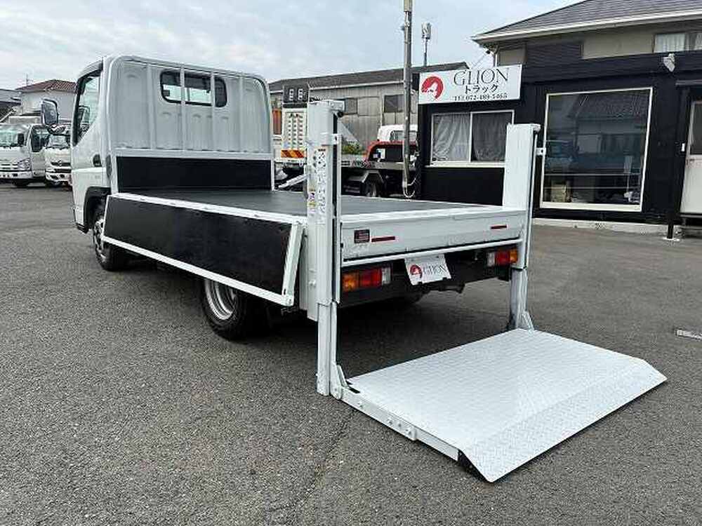 三菱ふそう　キャンター