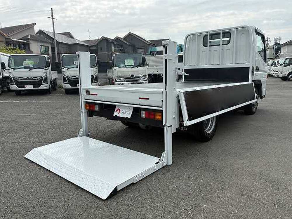 三菱ふそう　キャンター