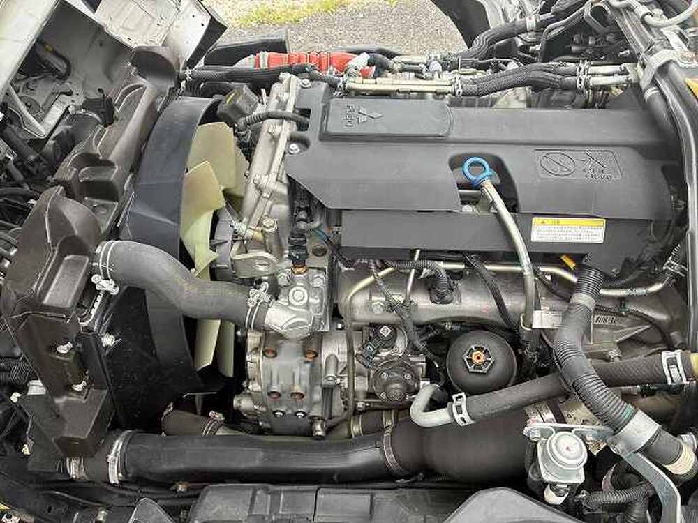 三菱ふそう　キャンター