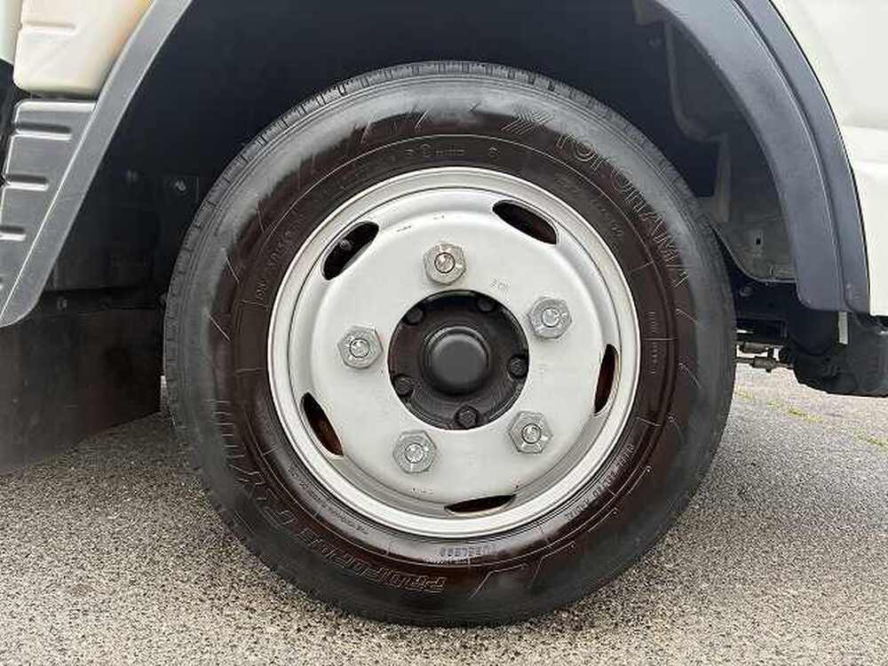 三菱ふそう　キャンター