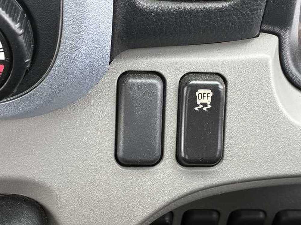 三菱ふそう　キャンター