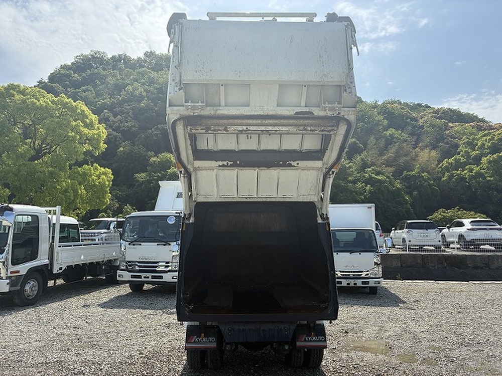 日野　デュトロ