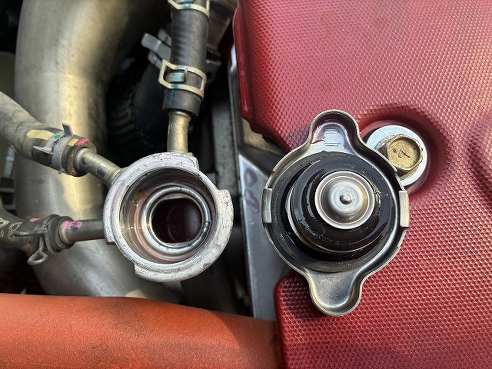 日野　デュトロ