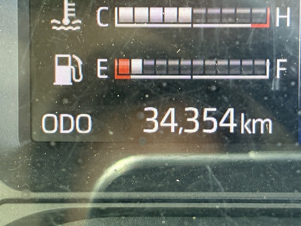 日野　デュトロ