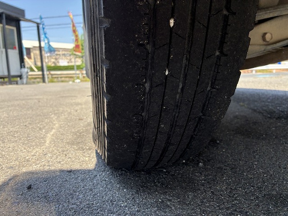 日産　アトラストラック