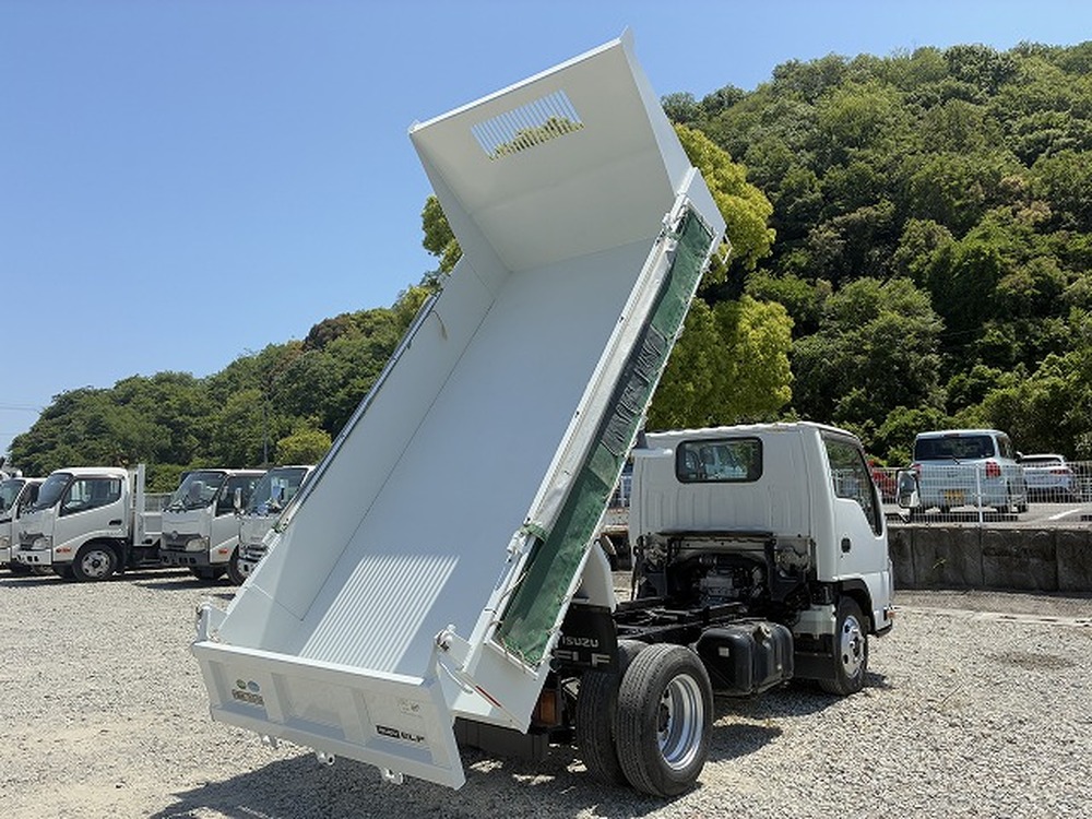 いすゞ　エルフ